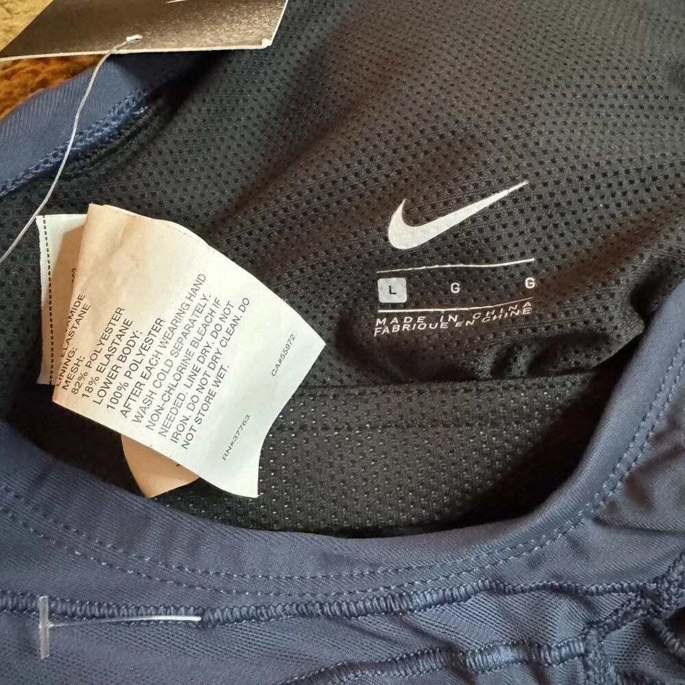 Nike Womens Navy Blue One-Piece Swimsuit L Racerback Athletic Fit MSRP $88 NWT